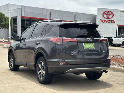 Magnetic Gray Metallic 2018 Toyota RAV4 XLE