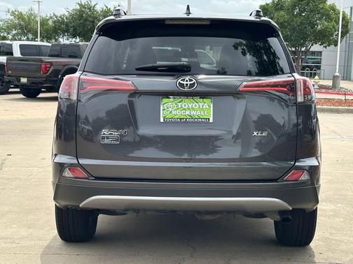 Magnetic Gray Metallic 2018 Toyota RAV4 XLE