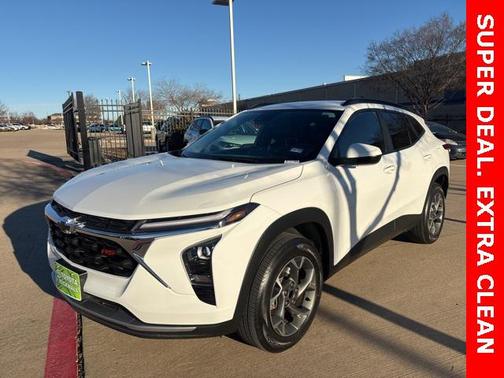 2024 Chevrolet Trax LT