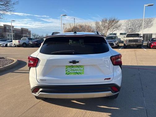 2024 Chevrolet Trax LT