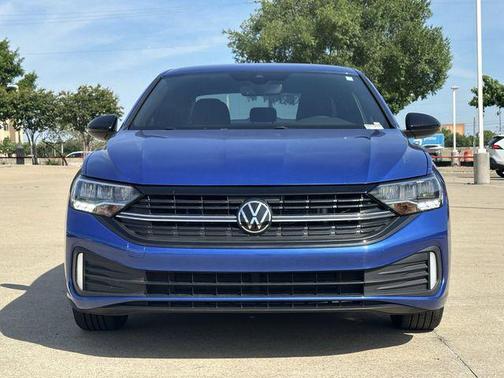 Rising Blue Metallic 2022 Volkswagen Jetta 1.5T Sport