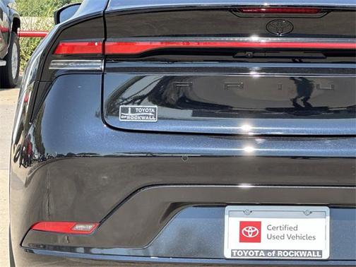 2025 Toyota Prius L
