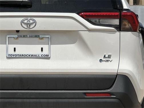 2025 Toyota RAV4 Hybrid LE