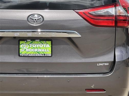 2020 Toyota Sienna Limited