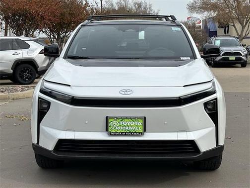 2026 Toyota bZ XLE Plus