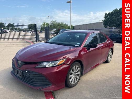 2020 Toyota Camry LE