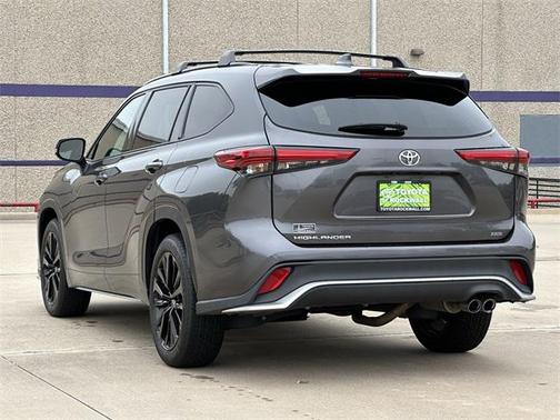 2023 Toyota Highlander XSE