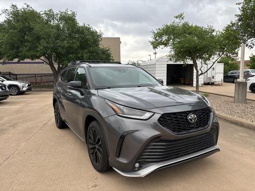 2023 Toyota Highlander XSE