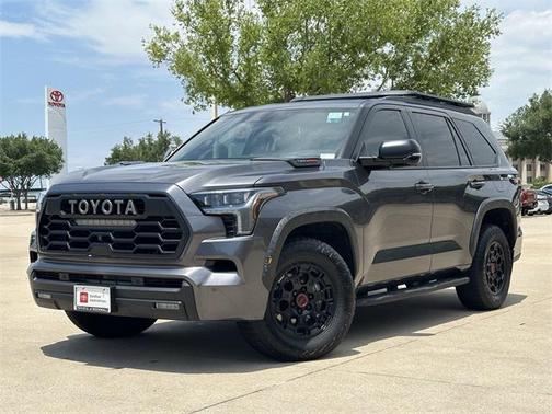 2025 Toyota Sequoia Base
