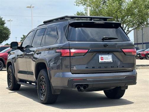 2025 Toyota Sequoia Base