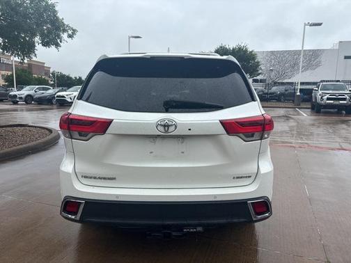 2019 Toyota Highlander Limited Platinum