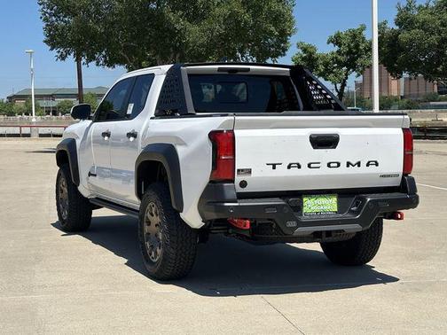 Ice 2026 Toyota Tacoma Hybrid Trailhunter