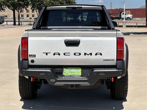 Ice 2026 Toyota Tacoma Hybrid Trailhunter