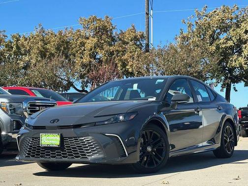 Underground 2025 Toyota Camry SE