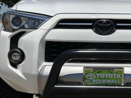 Ice Cap 2024 Toyota 4Runner TRD Off Road Premium