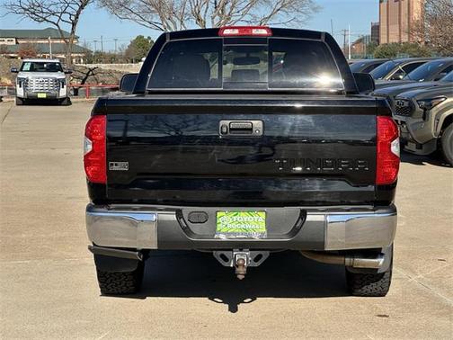 2016 Toyota Tundra SR5