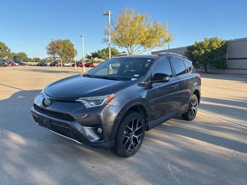2018 Toyota RAV4 SE