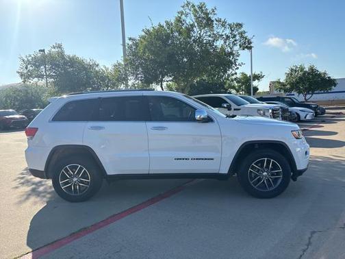 2017 Jeep Grand Cherokee Limited X