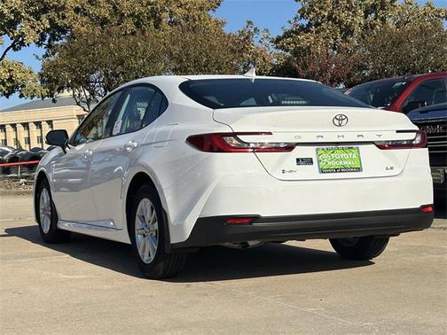 2026 Toyota Camry LE