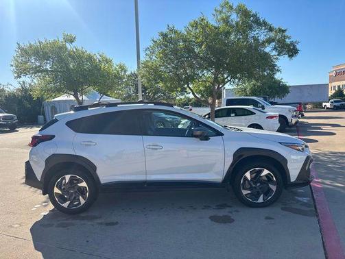Crystal White Pearl 2024 Subaru Crosstrek Limited