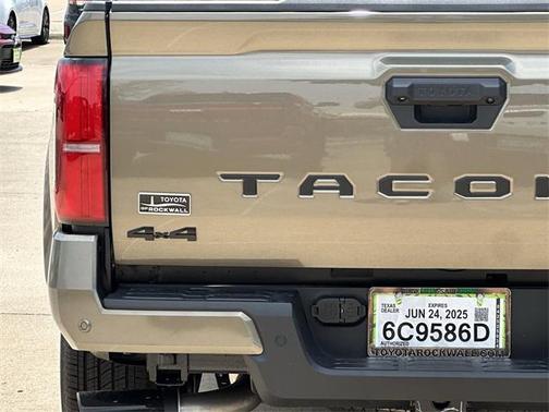 2025 Toyota Tacoma TRD Sport