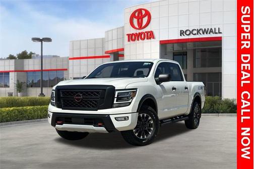 2024 Nissan Titan PRO-4X