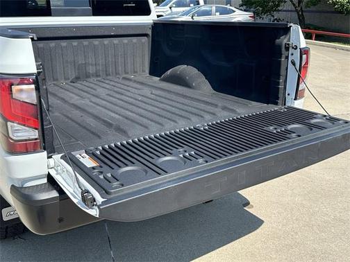 2024 Nissan Titan PRO-4X