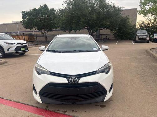 Super White 2019 Toyota Corolla LE