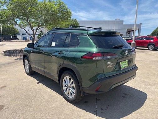 Cypress 2026 Toyota Corolla Cross LE