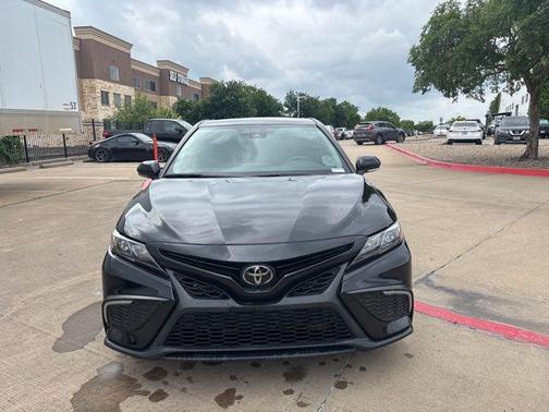 Midnight Black Metallic 2023 Toyota Camry SE