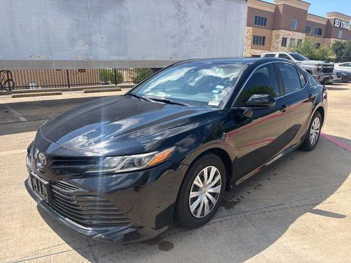 Midnight Black Metallic 2018 Toyota Camry L