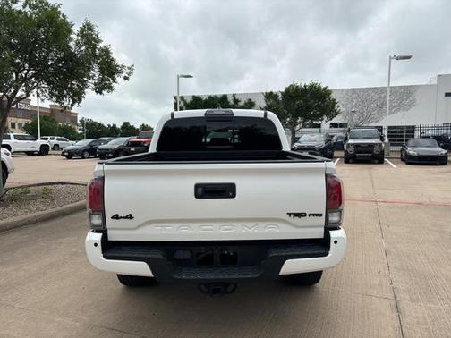 2017 Toyota Tacoma Base