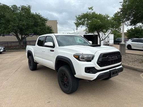 2017 Toyota Tacoma Base
