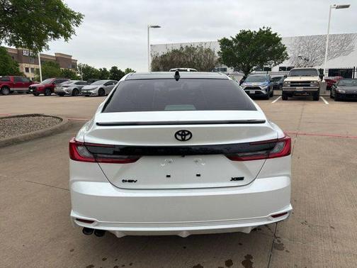 Wind Chill Pearl 2026 Toyota Camry XSE