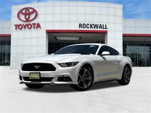 2017 Ford Mustang EcoBoost