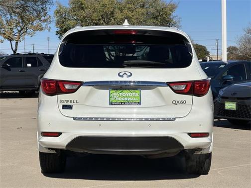 2017 INFINITI QX60 Base