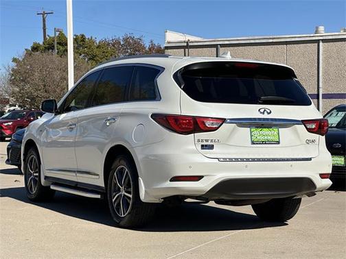 2017 INFINITI QX60 Base