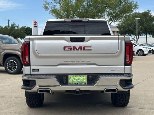 Quicksilver Metallic 2022 GMC Sierra 1500 SLT