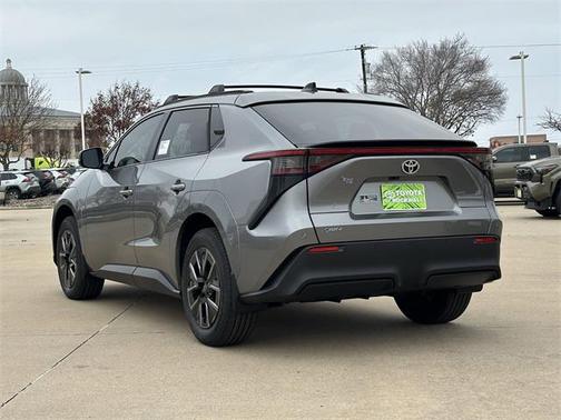 2026 Toyota bZ XLE Plus