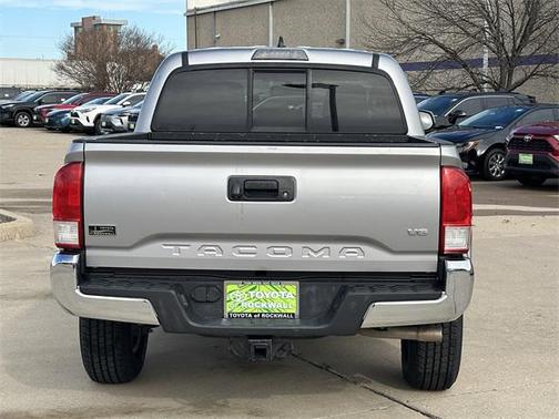 2017 Toyota Tacoma SR5