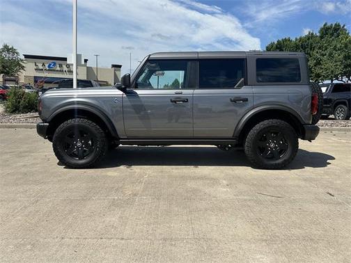 2023 Ford Bronco Black Diamond