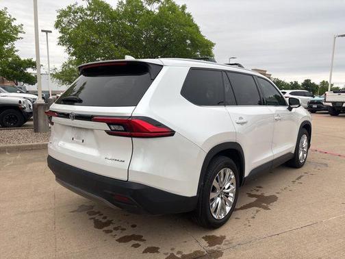 Wind Chill Pearl 2024 Toyota Grand Highlander Platinum