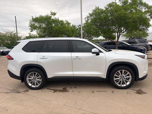 Wind Chill Pearl 2024 Toyota Grand Highlander Platinum