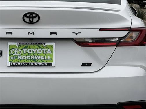 2026 Toyota Camry SE