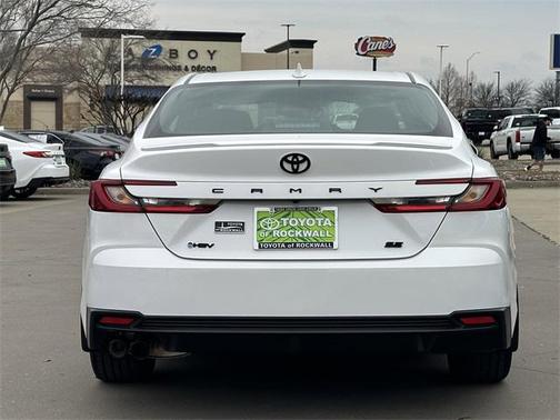 2026 Toyota Camry SE