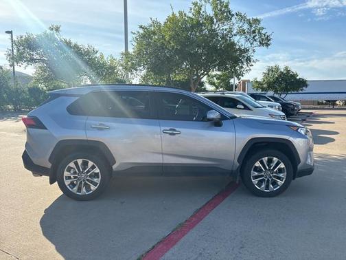 2021 Toyota RAV4 Limited