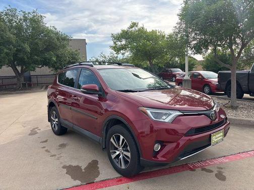 Ruby Flare Pearl 2018 Toyota RAV4 XLE