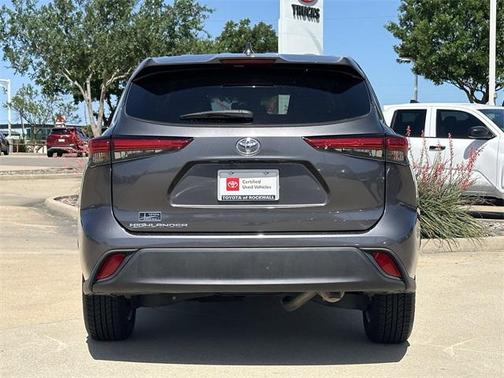2021 Toyota Highlander L