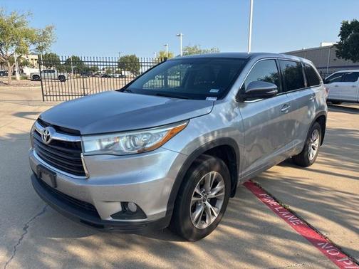 2016 Toyota Highlander LE Plus