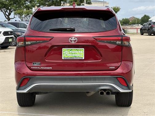 2022 Toyota Highlander XSE